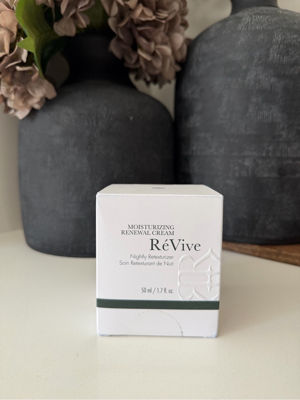 RéVive Moisturizing Renewal Cream / Nightly Retexturizer (50 ml / 1.7 oz)